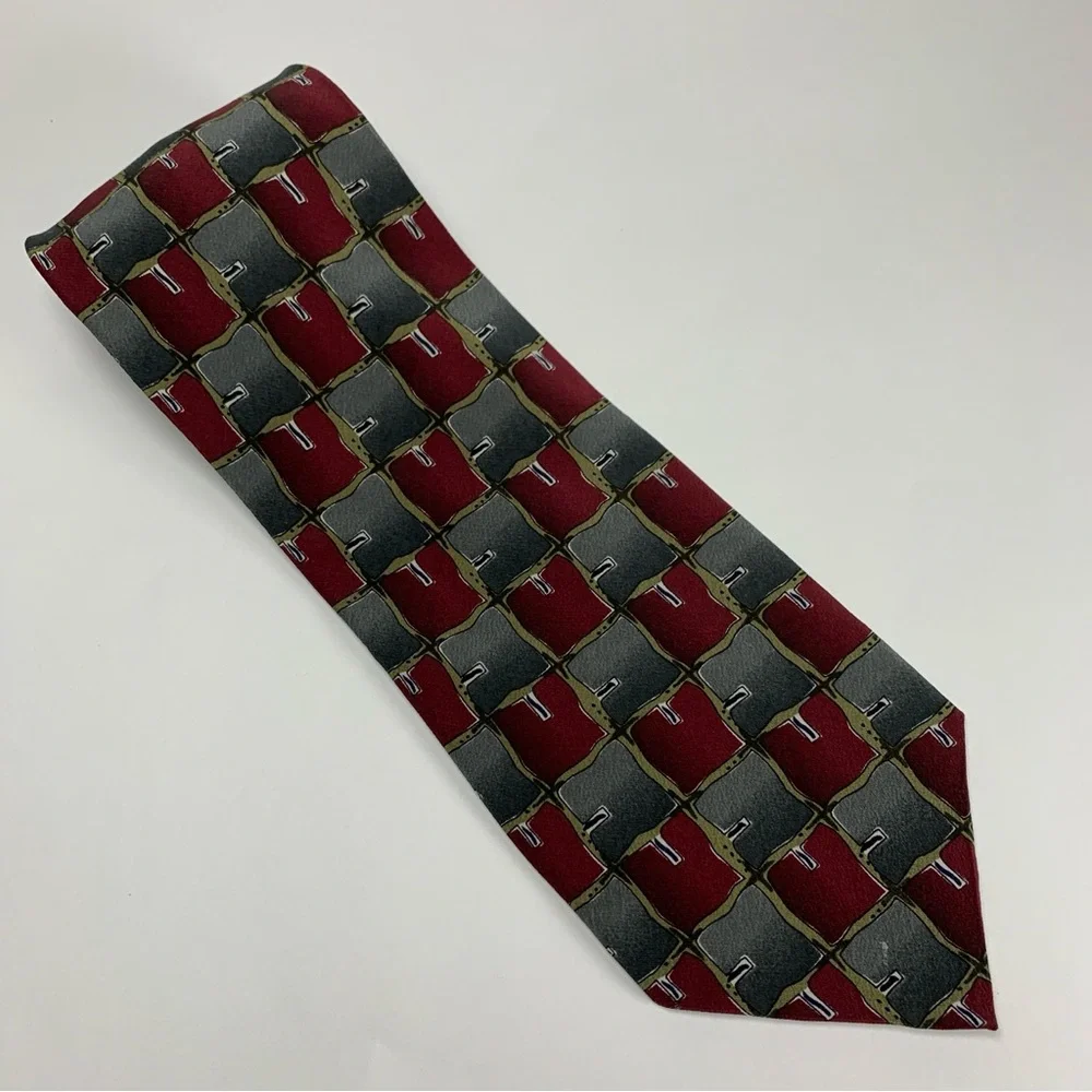 J.‎ Garcia Tie Men's 100% Silk Red Gray Made in Korea 3.75
